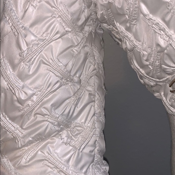 Bebe Creme Quilted Puffy Jacket - Picture 3 of 3